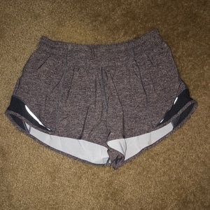 lululemon grey hotty hot shorts